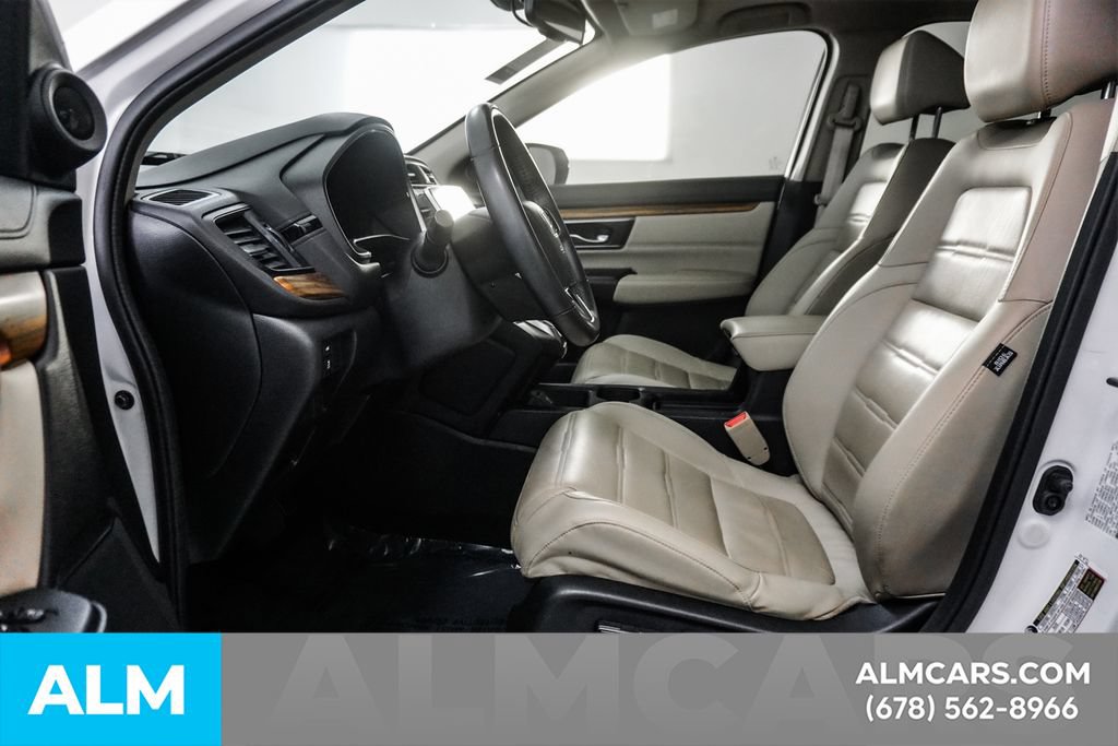 Used 2019 Honda CR-V Touring image 11