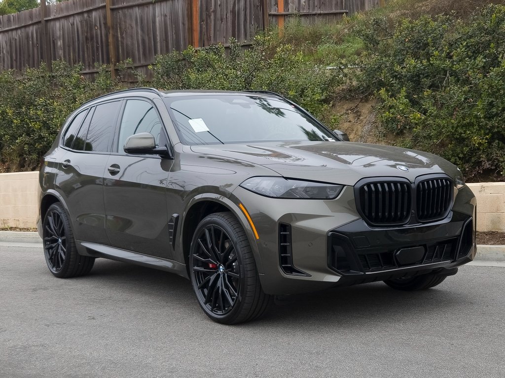 New 2026 BMW X5 xDrive40i w/ M Sport Package image 2