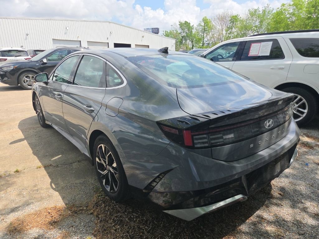 Used 2025 Hyundai Sonata SEL FWD image 7
