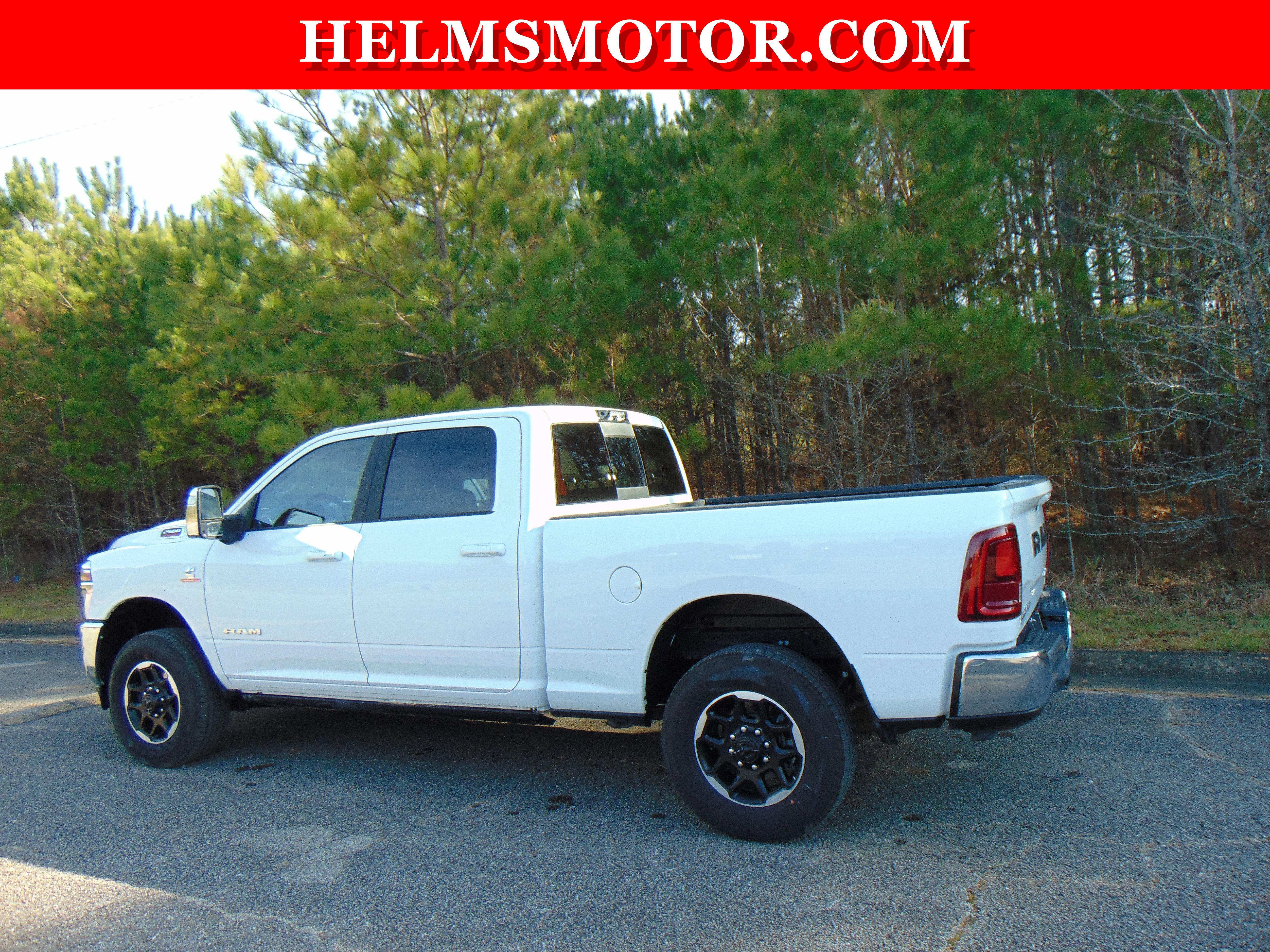 New 2025 RAM 2500 Laramie AWD/4WD image 5