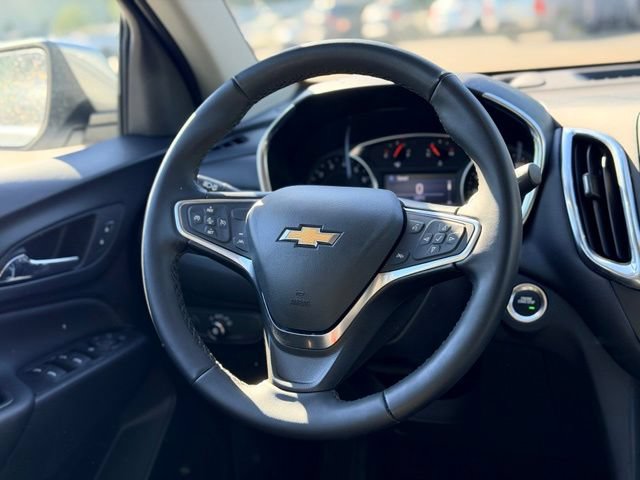 Used 2024 Chevrolet Equinox LT FWD image 23
