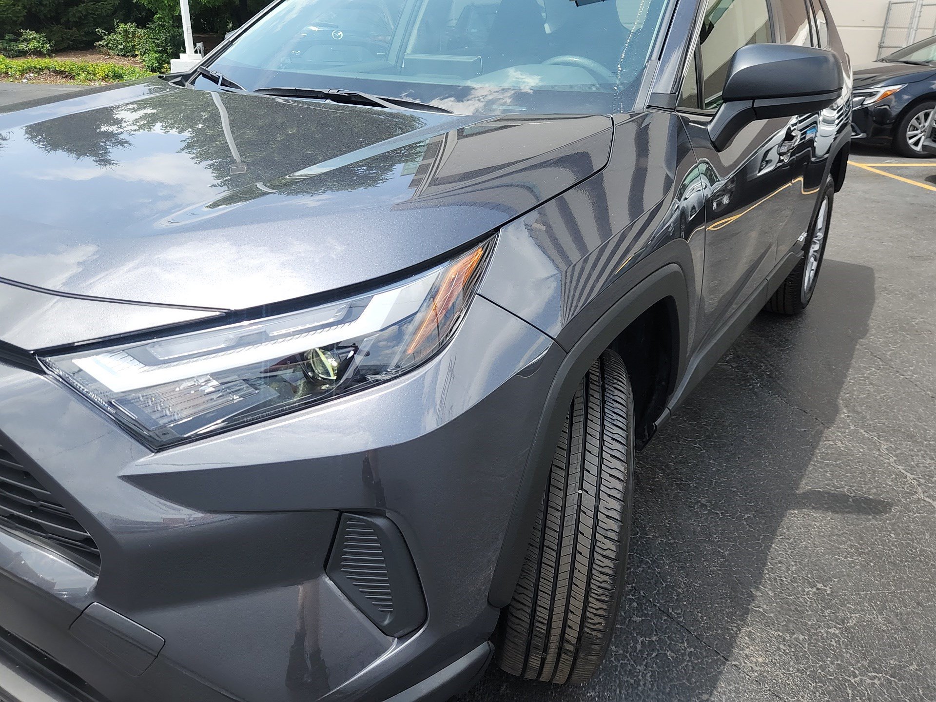 Certified 2025 Toyota RAV4 LE AWD/4WD image 9