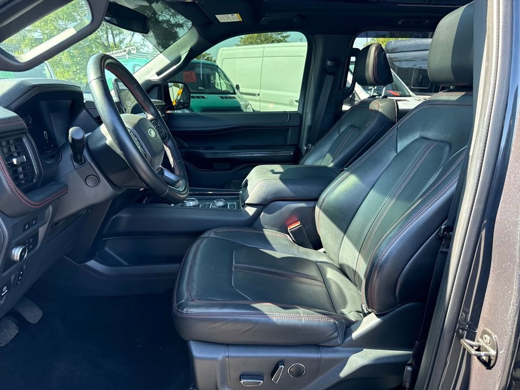 Certified 2022 Ford Expedition Limited image 18