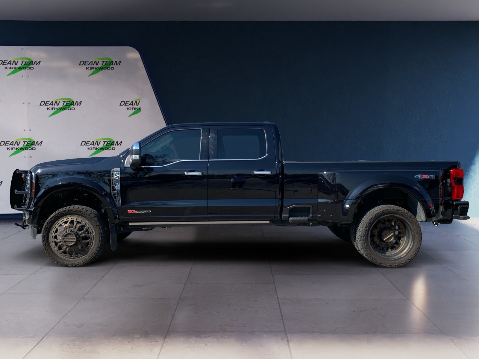 Used 2026 Ford F450 Platinum w/ Platinum Plus Package AWD/4WD image 4
