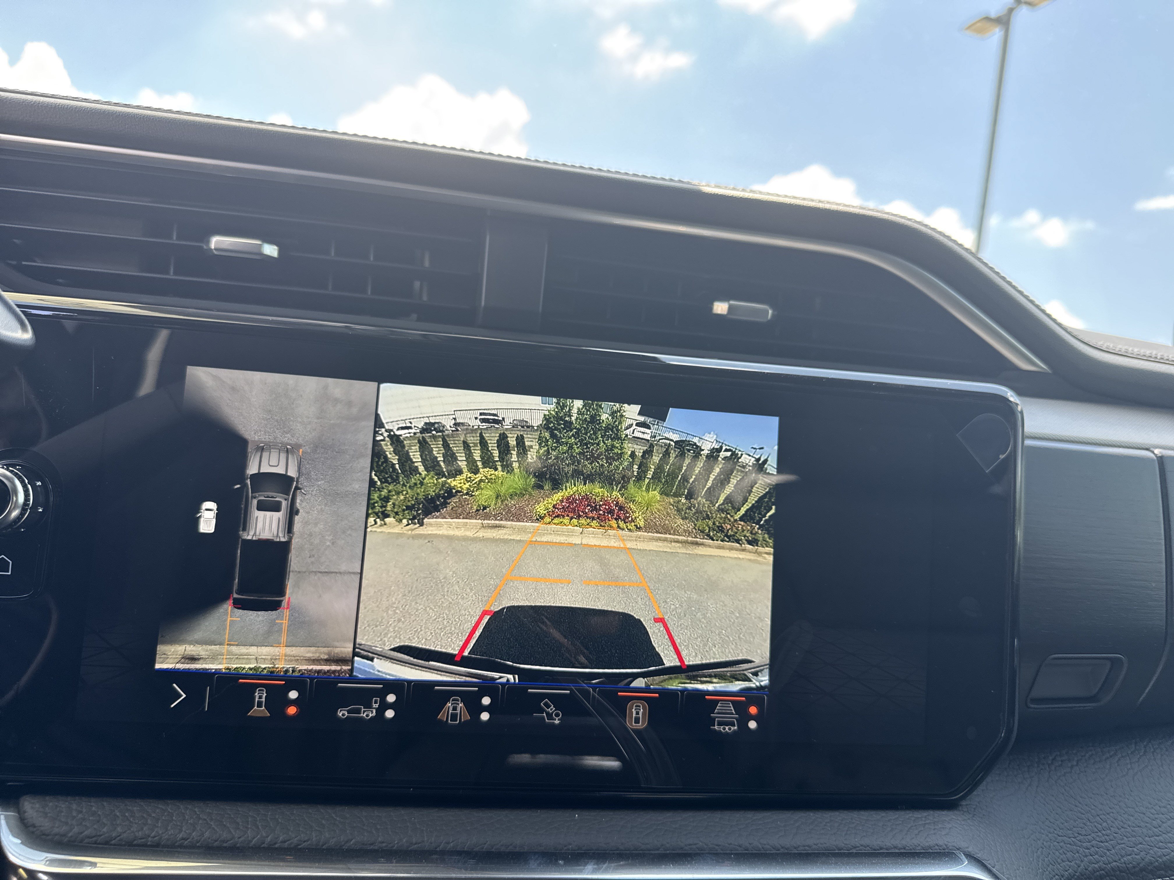 New 2026 GMC Sierra 2500 Denali w/ Denali Reserve Package AWD/4WD image 26