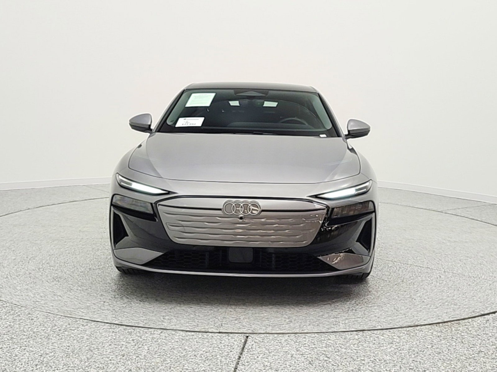 Used 2025 Audi A6 e-tron Premium w/ Ultra Package image 2