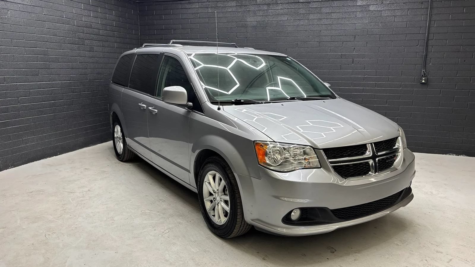 Used 2018 Dodge Grand Caravan SXT