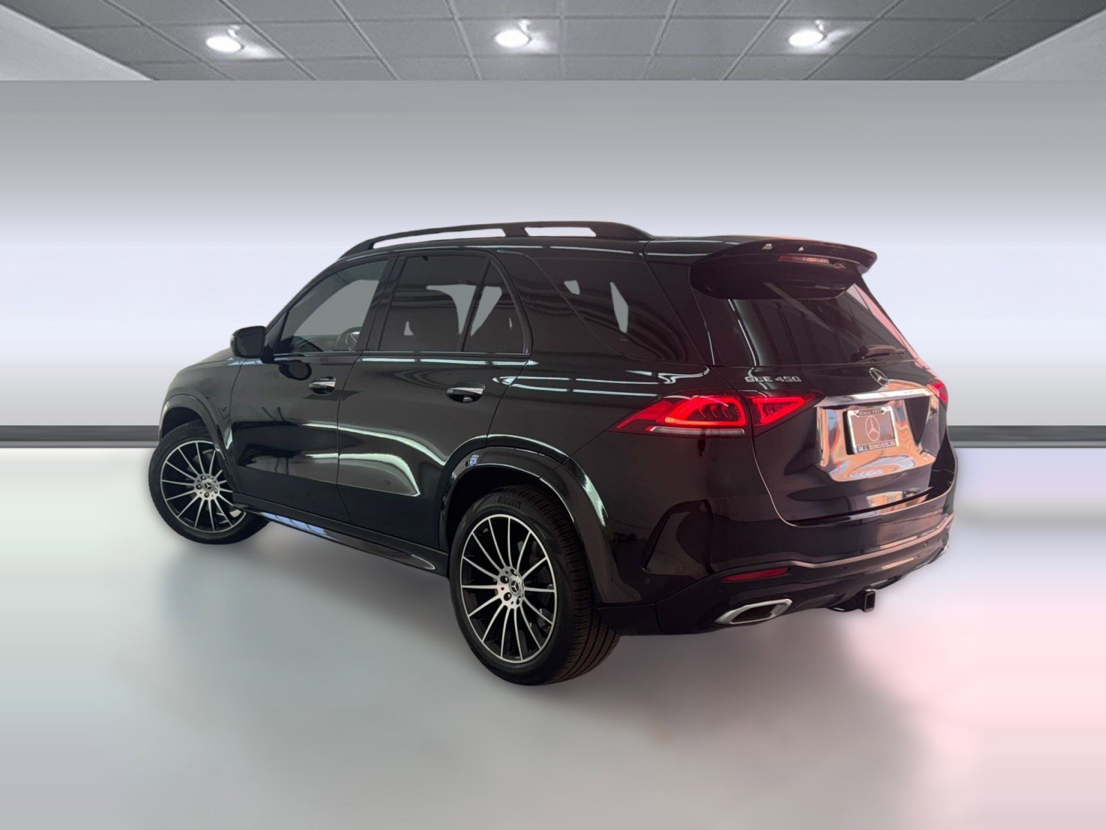 Used 2023 Mercedes-Benz GLE 450 4MATIC image 3