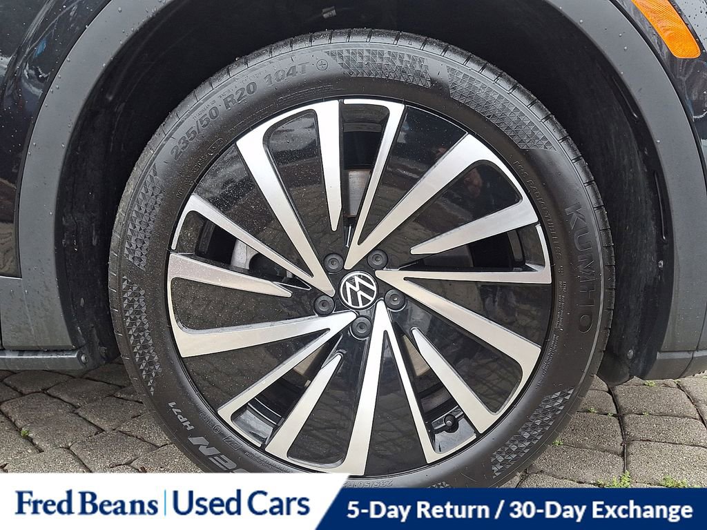 Certified 2023 Volkswagen ID.4 Pro S Plus image 8