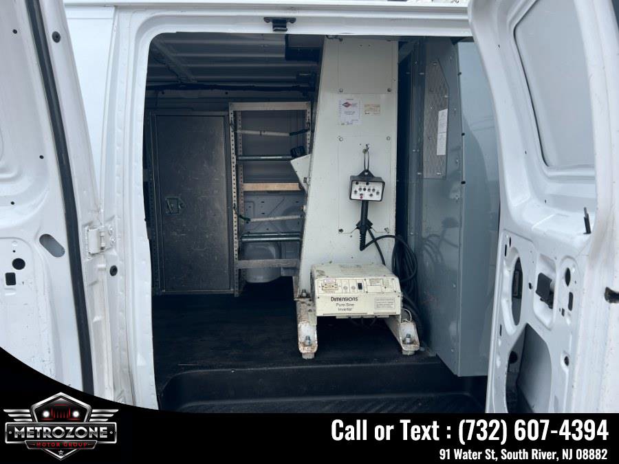 Used 2014 Ford E-350 and Econoline 350 Super Duty w/ Power Group RWD image 17
