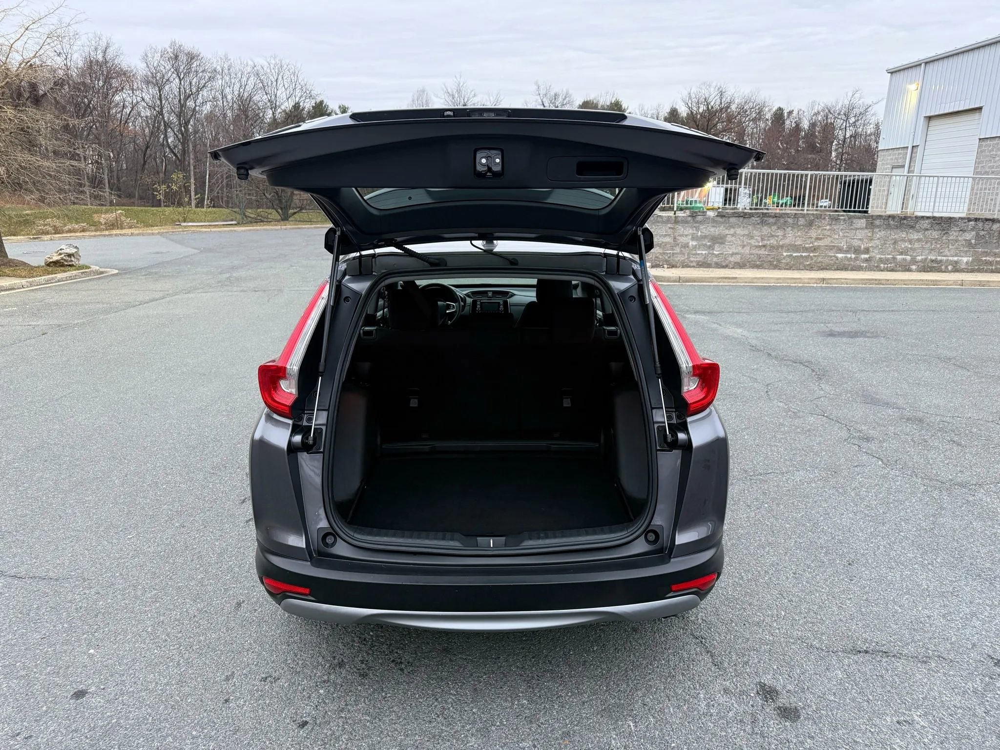 Used 2019 Honda CR-V LX image 31