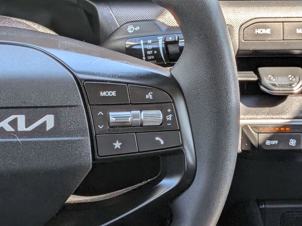 Used 2025 Kia K4 LXS image 20