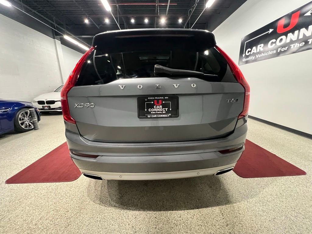 Used 2016 Volvo XC90 T6 Momentum image 11