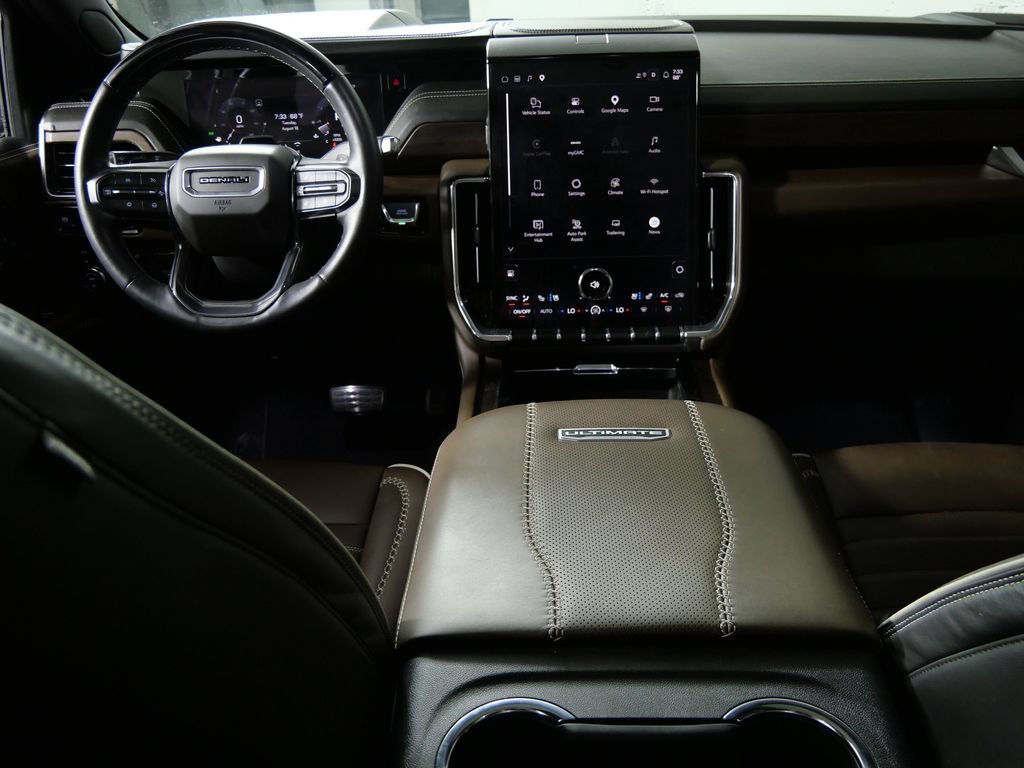 Used 2025 GMC Yukon Denali Ultimate AWD/4WD image 22