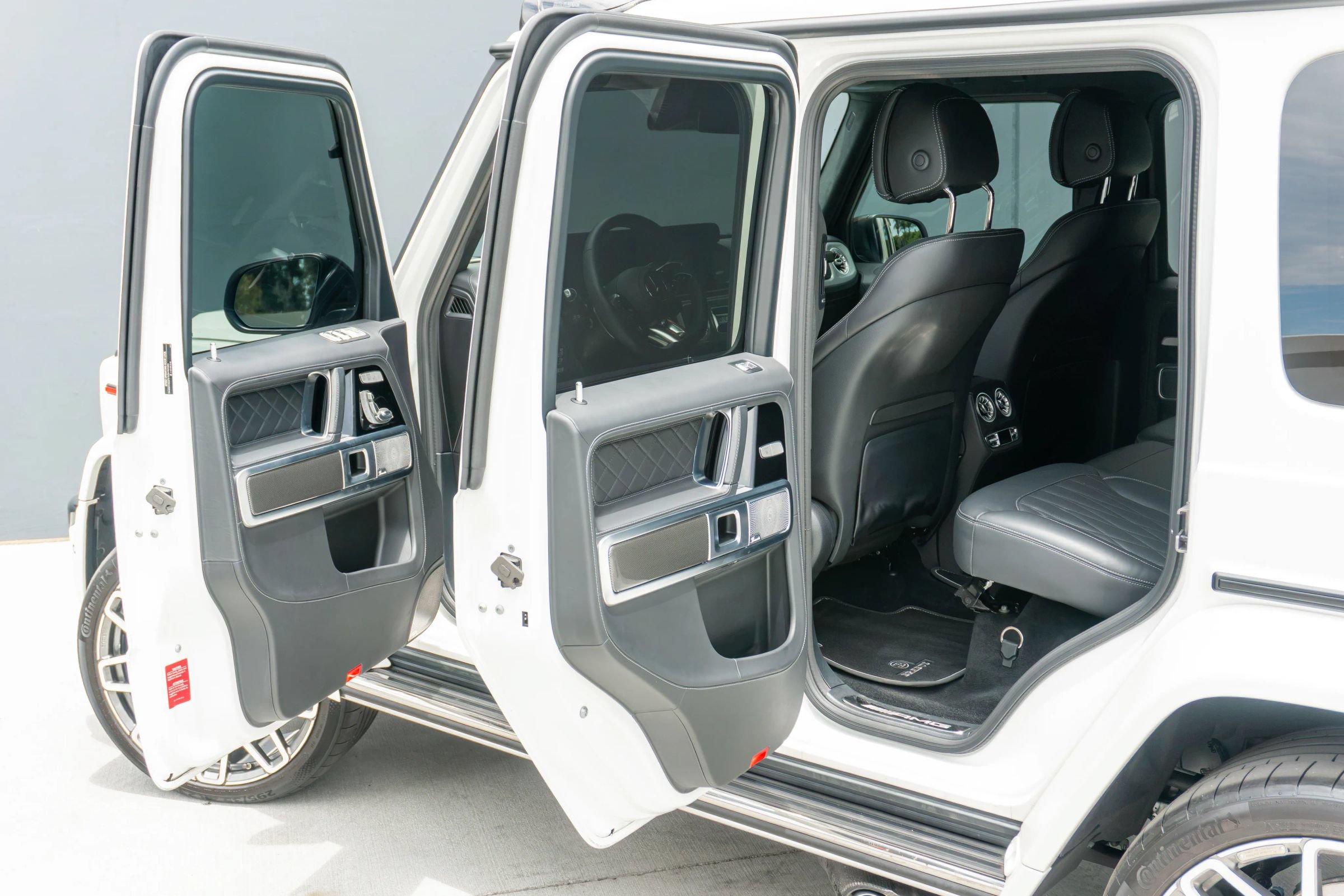 Used 2025 Mercedes-Benz G 63 AMG 4MATIC image 85