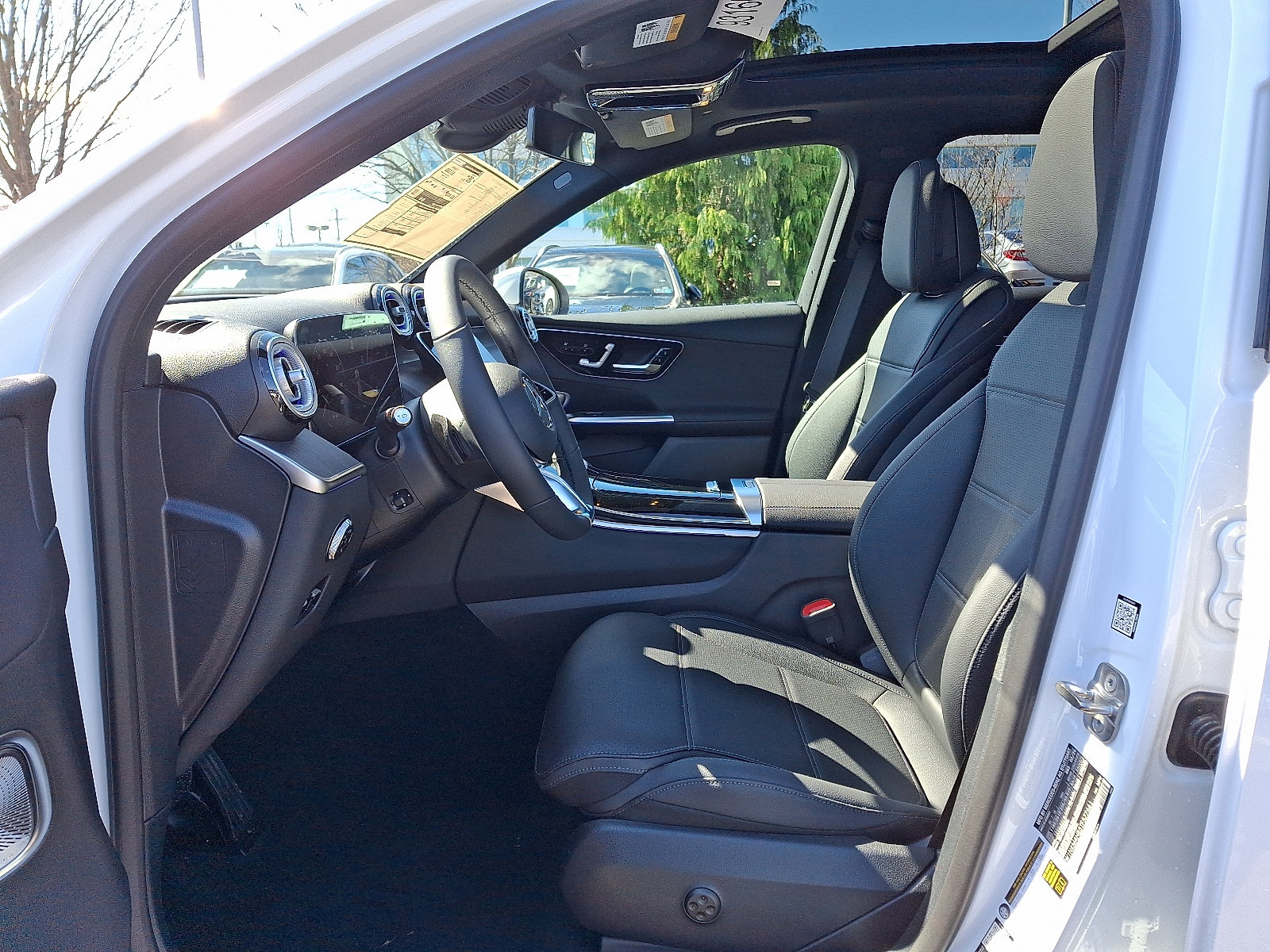 New 2026 Mercedes-Benz GLC 300 4MATIC image 11