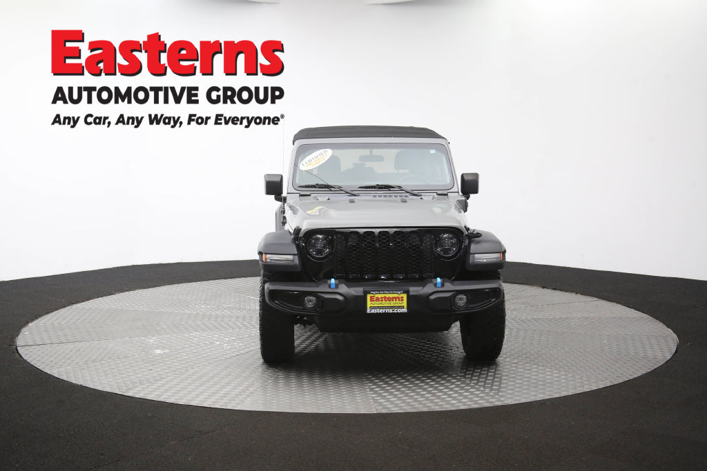 Used 2023 Jeep Wrangler Unlimited w/ Cold Weather Group AWD/4WD image 56