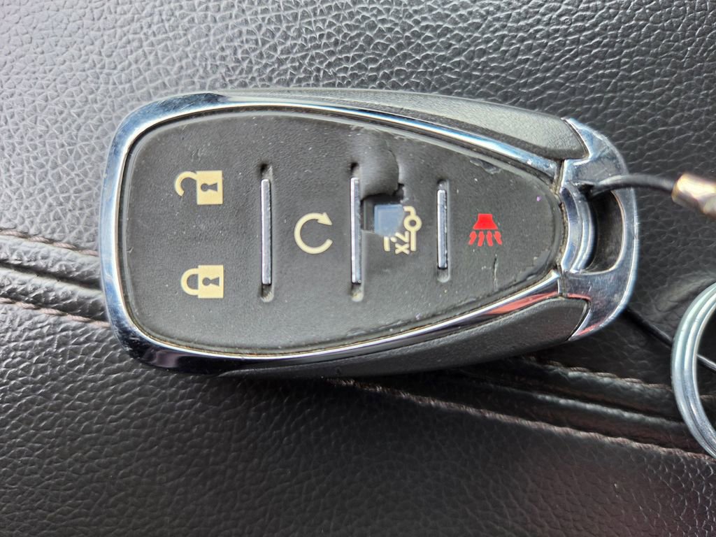Used 2023 Chevrolet Malibu LT FWD image 12