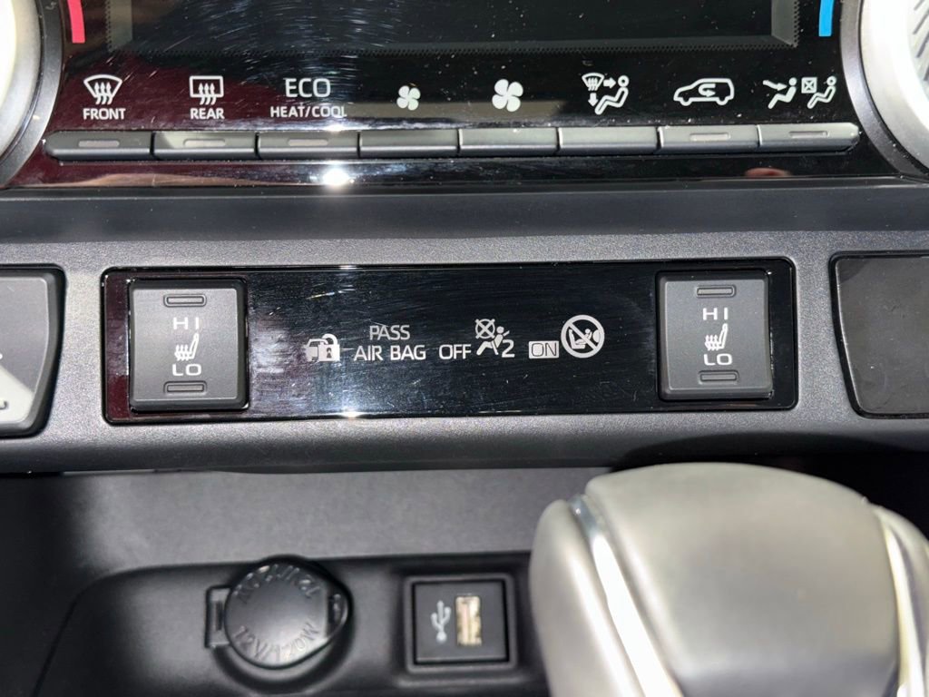 Certified 2023 Toyota RAV4 XLE Premium image 30