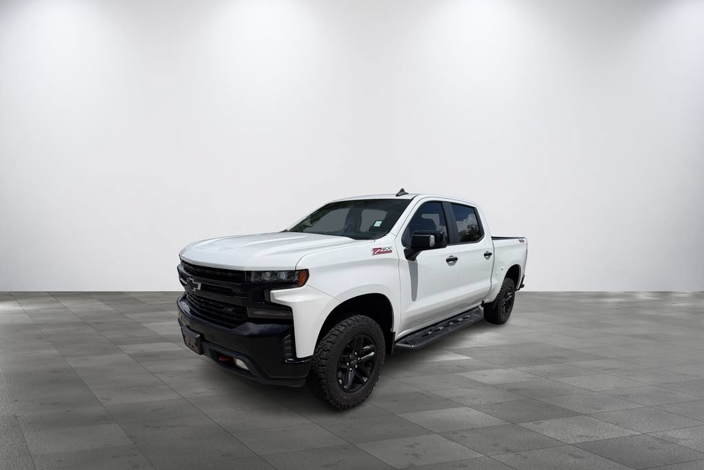 Used 2019 Chevrolet Silverado 1500 LT Trail Boss w/ Convenience Package AWD/4WD image 3
