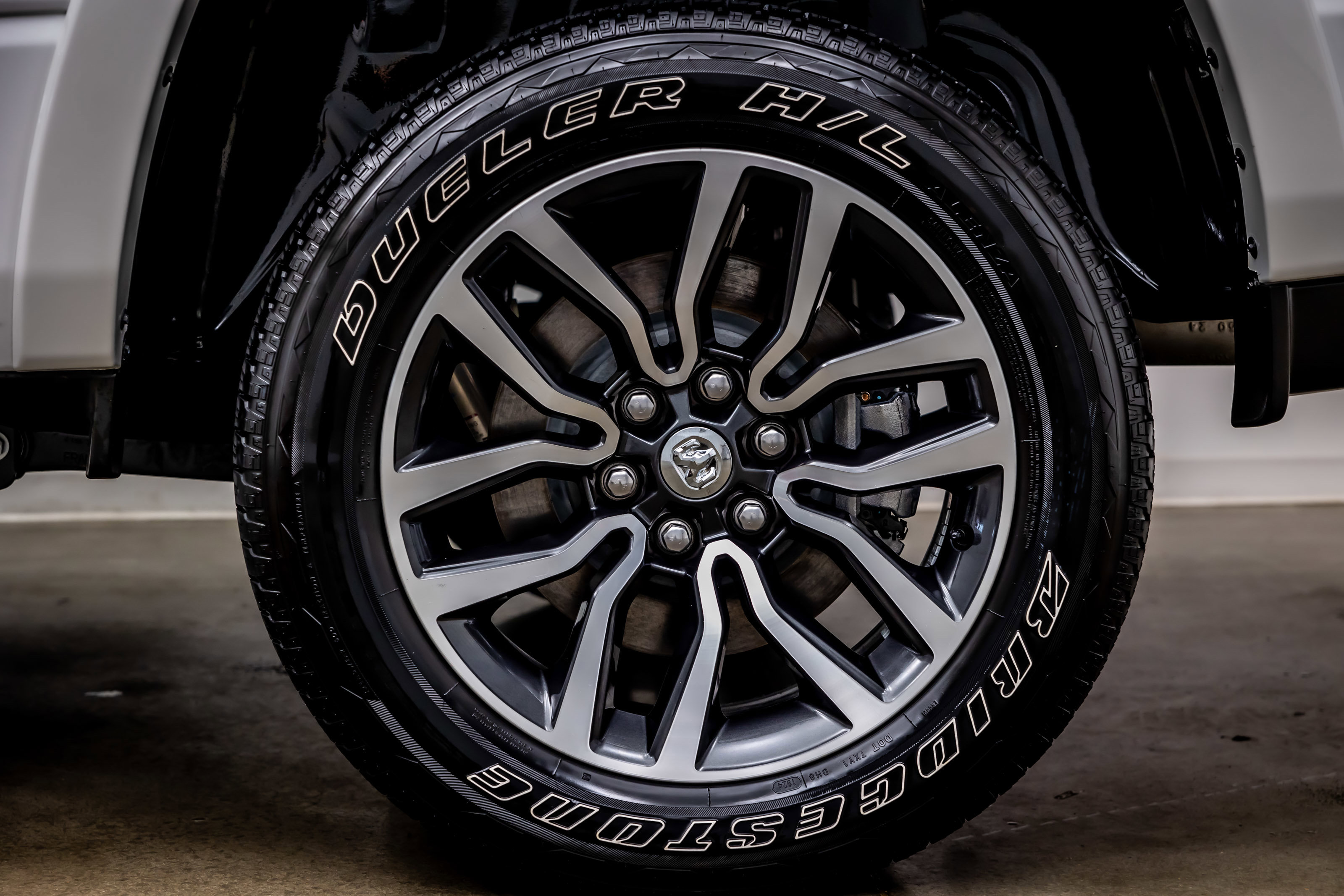 Used 2025 RAM 1500 Limited image 36