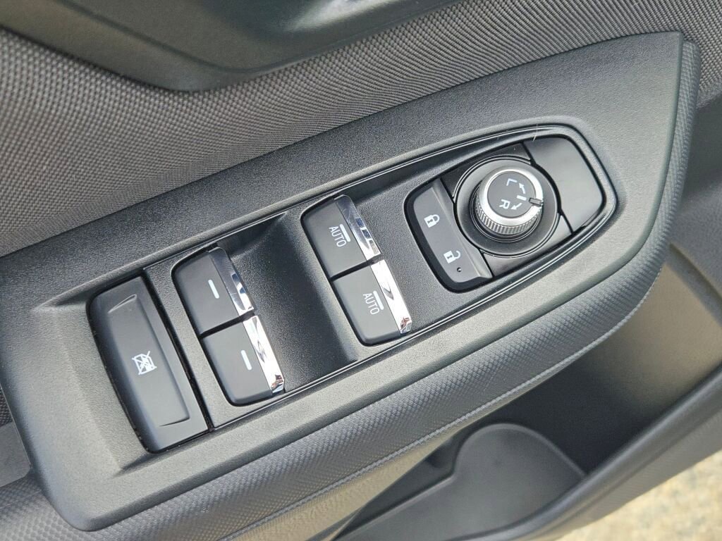 Certified 2025 Subaru Forester Premium AWD/4WD image 19