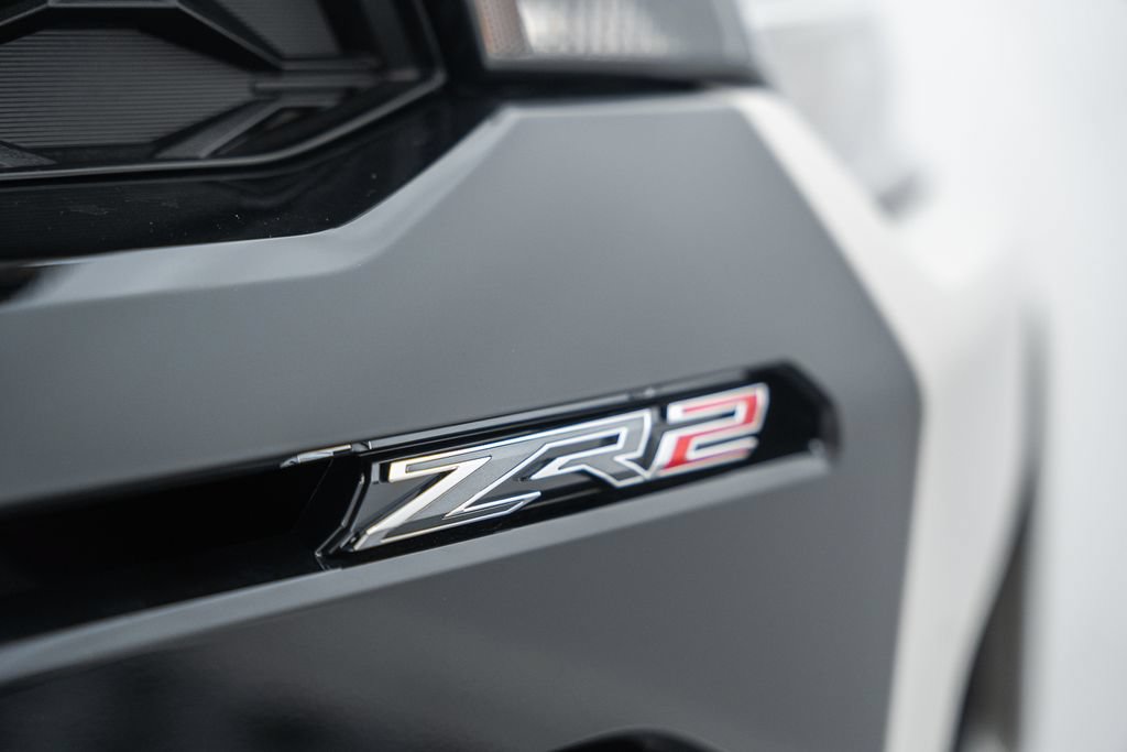 New 2026 Chevrolet Colorado ZR2 w/ Midnight Edition AWD/4WD image 13