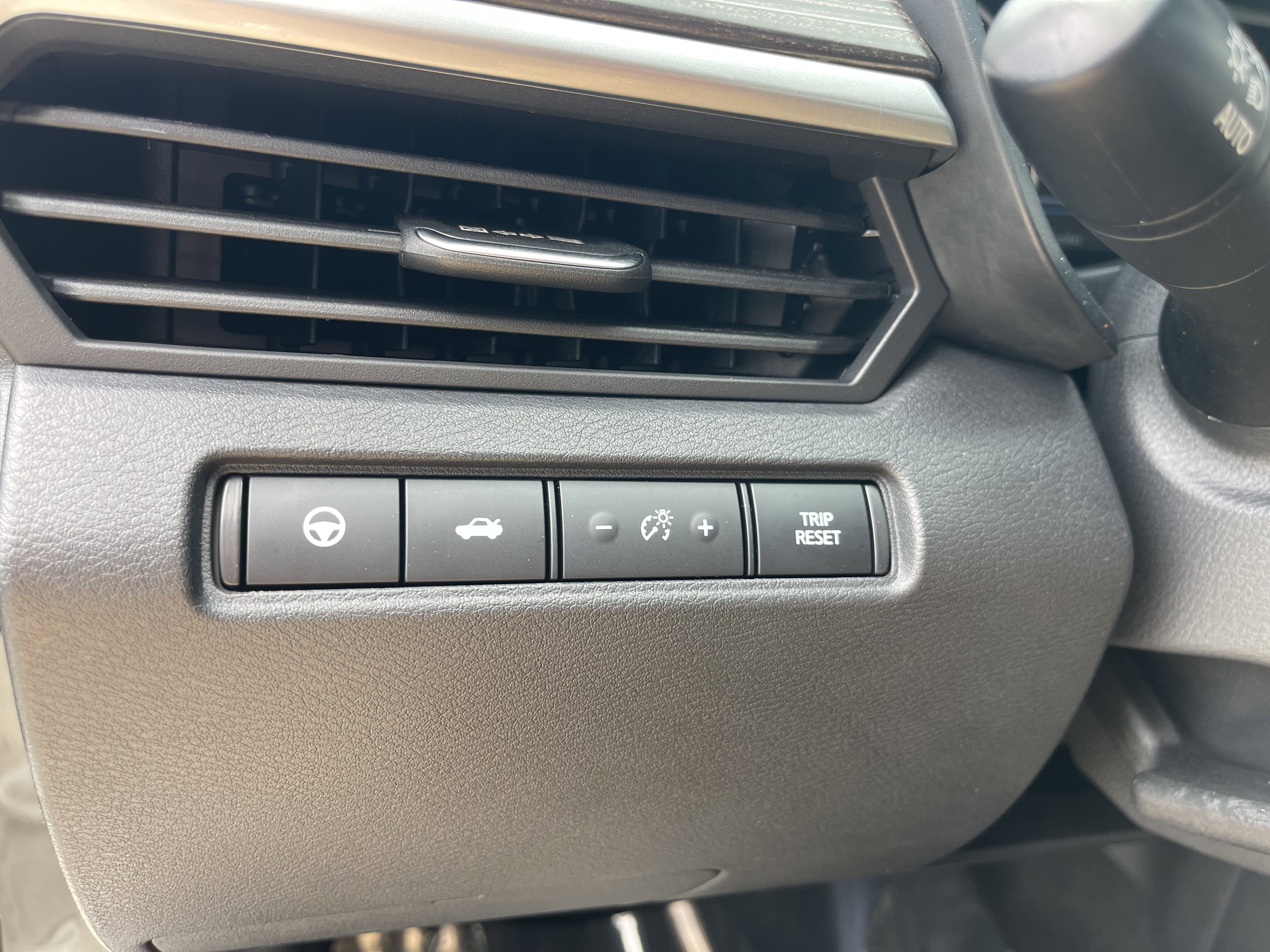 Used 2021 Nissan Altima 2.5 Platinum image 11