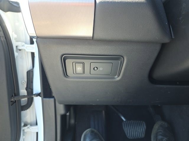 Used 2020 Land Rover Range Rover Sport HSE image 25