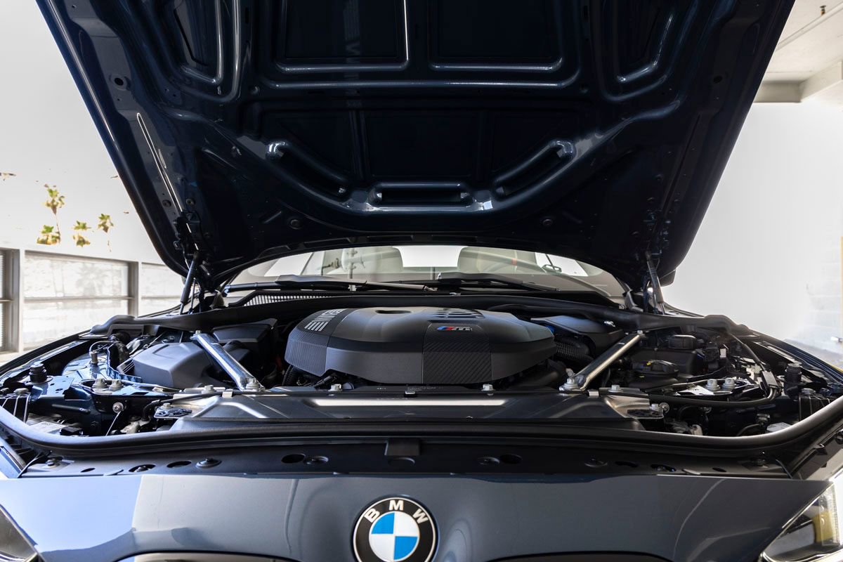 Certified 2025 BMW M440i Convertible w/ Premium Package RWD image 30