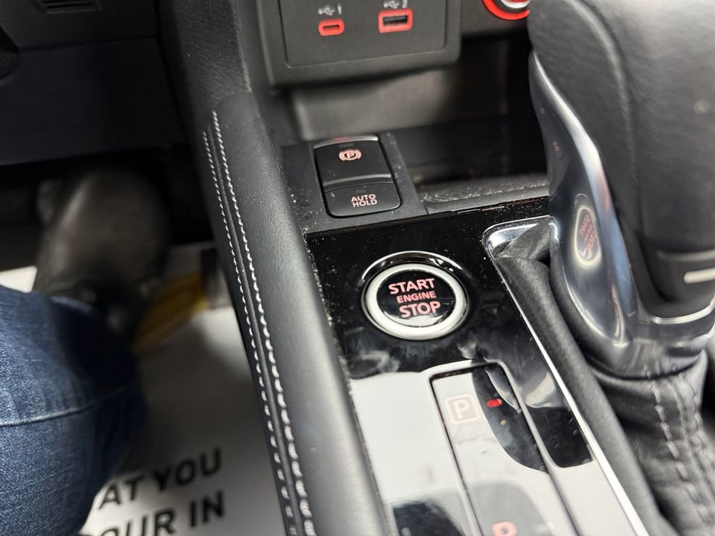 Used 2023 Nissan Kicks SV image 30