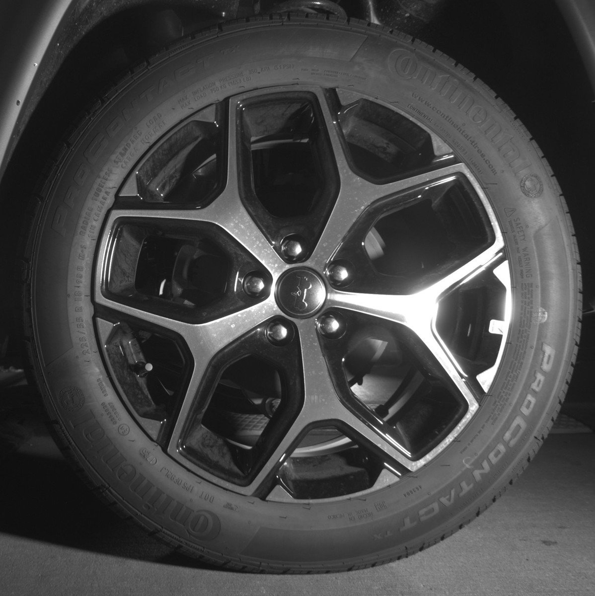 Used 2025 Jeep Compass Limited image 14