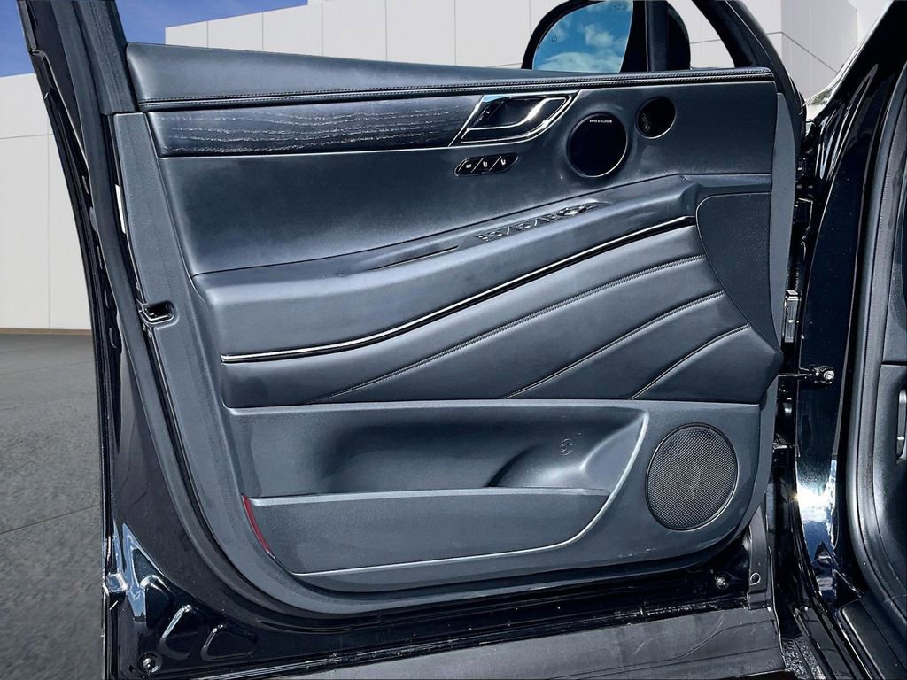 Used 2026 Genesis GV80 3.5T e-SC image 19