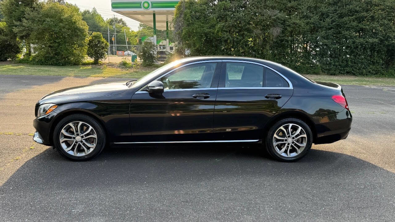 Used 2015 Mercedes-Benz C 300 Sedan image 5