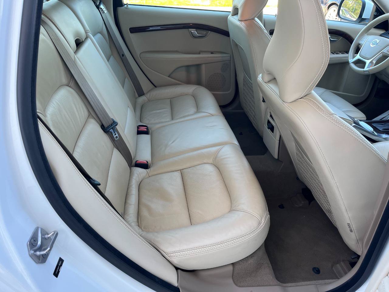 Used 2015 Volvo XC70 T6 Platinum AWD/4WD image 18