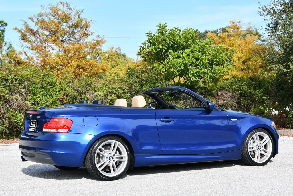Used 2013 BMW 135i Convertible image 6