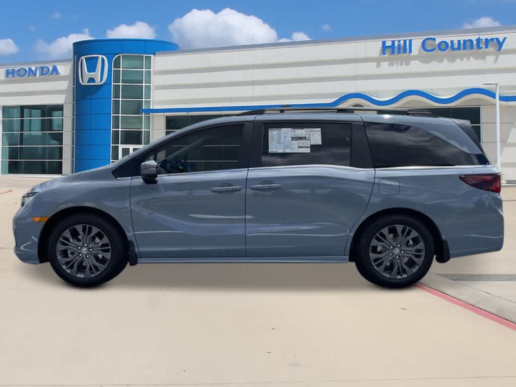 New 2026 Honda Odyssey Touring image 2