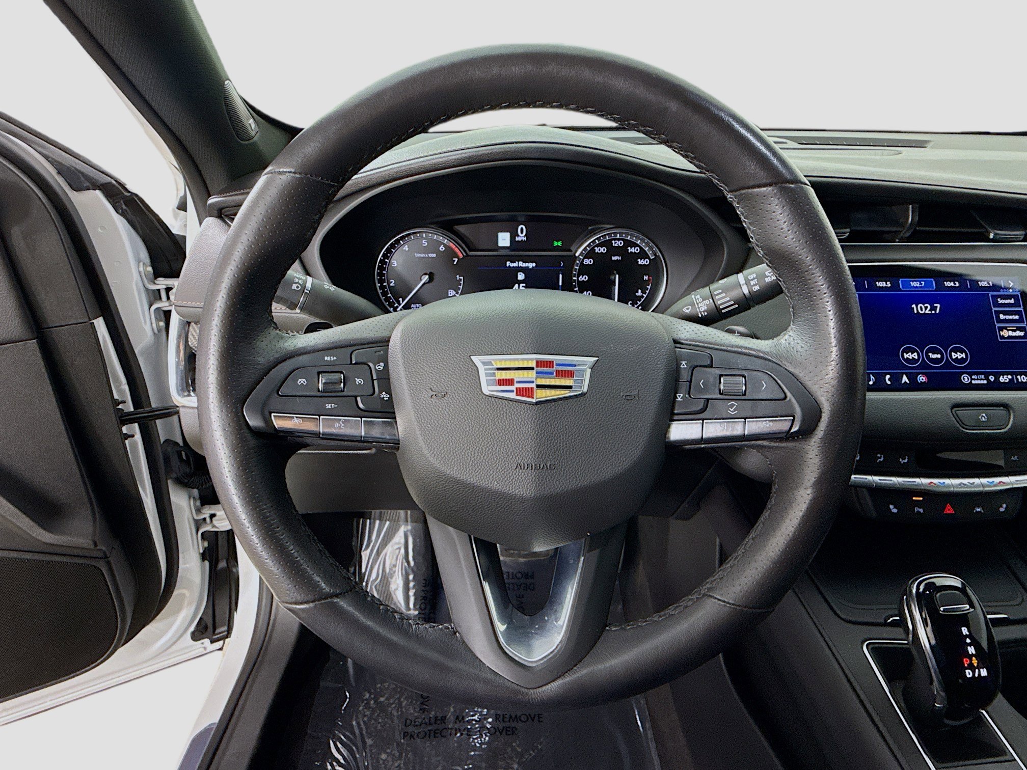 Used 2023 Cadillac XT4 Sport w/ Cold Weather Package image 11