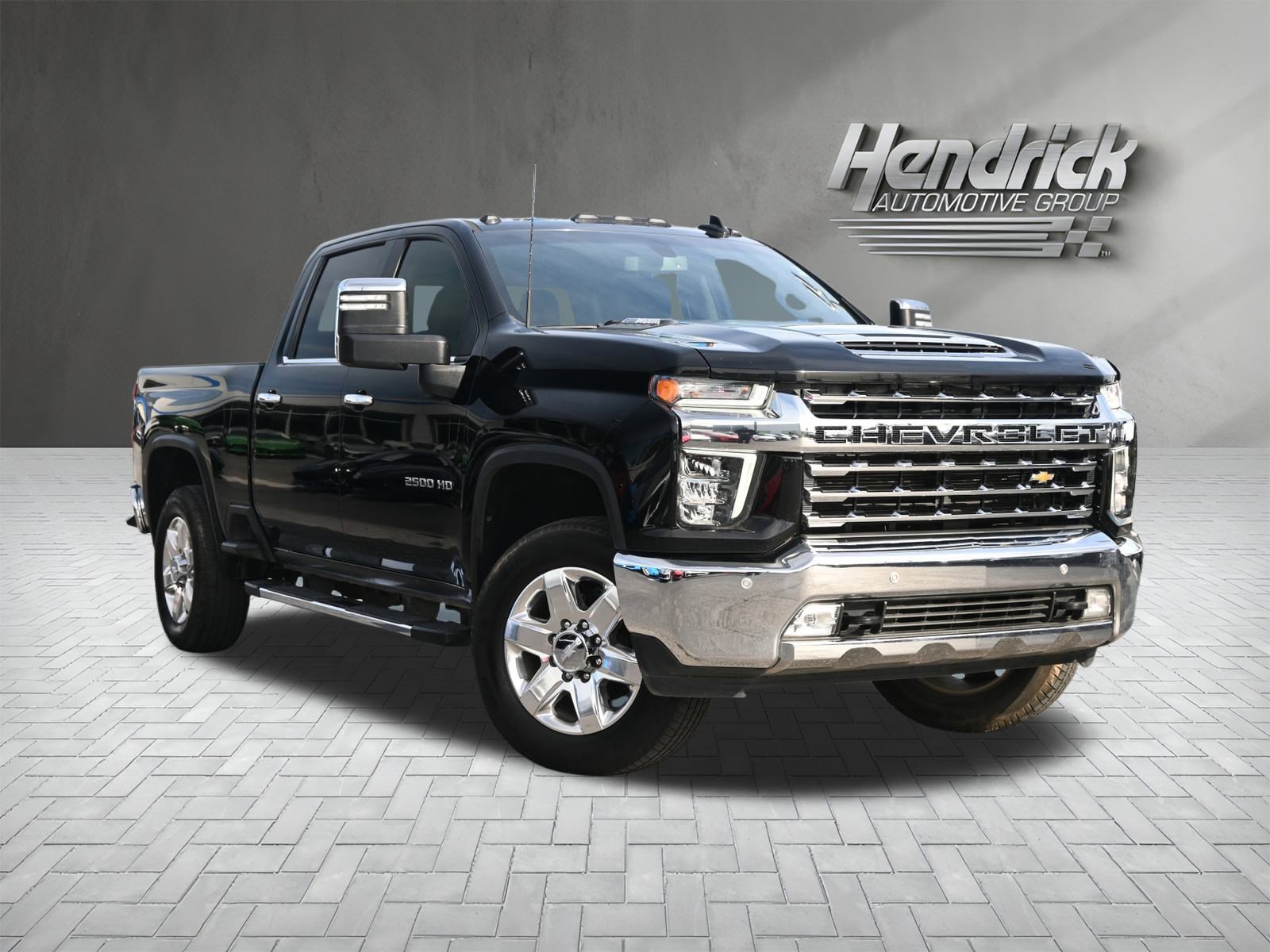 Used 2022 Chevrolet Silverado 2500 LTZ w/ LTZ Plus Package image 2