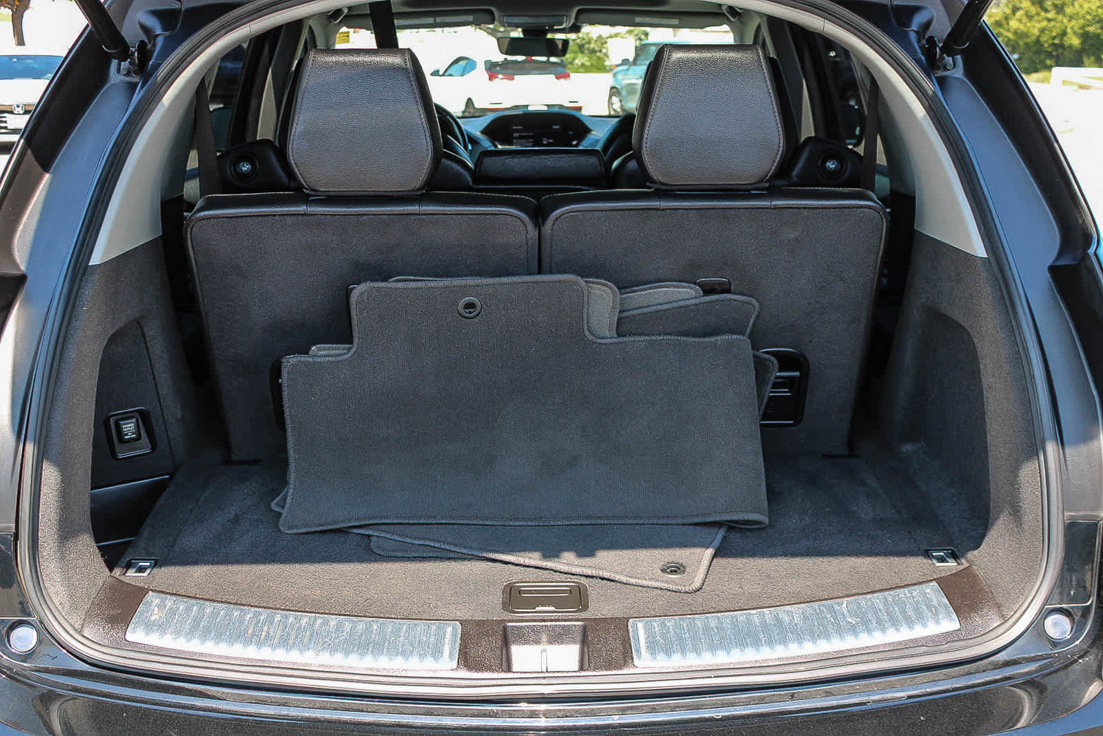 Used 2018 Acura MDX FWD image 27
