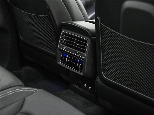 Certified 2025 Audi Q8 Prestige w/ Prestige Package AWD/4WD image 18