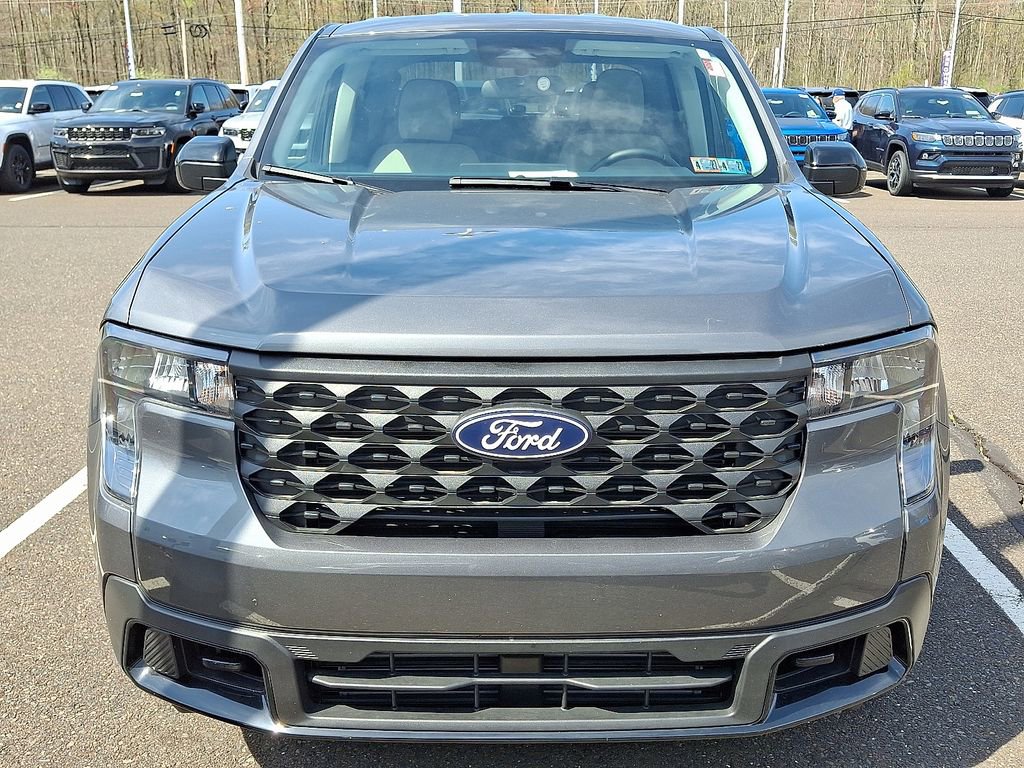 Used 2025 Ford Maverick XLT w/ XLT Luxury Package image 3