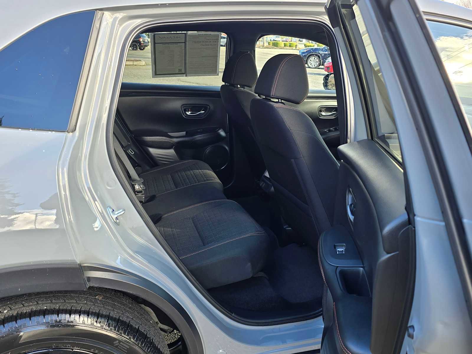 Used 2025 Honda HR-V Sport image 12