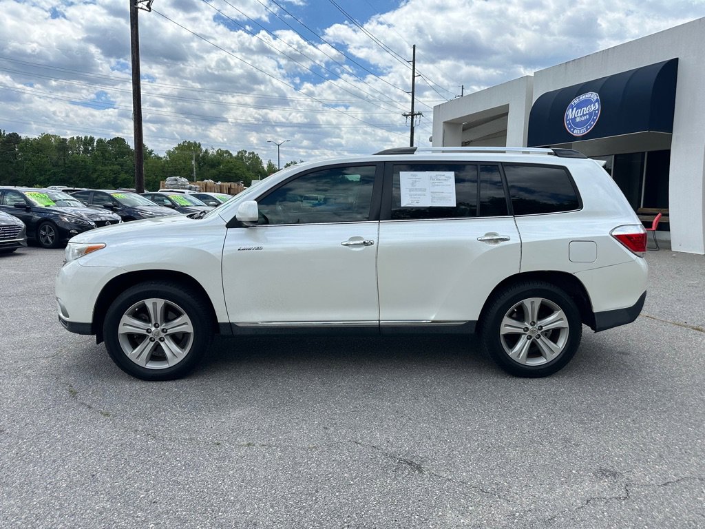 Used 2013 Toyota Highlander Limited FWD image 2