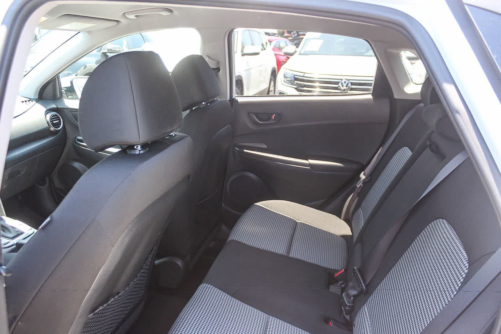Used 2020 Hyundai Kona SEL FWD image 22