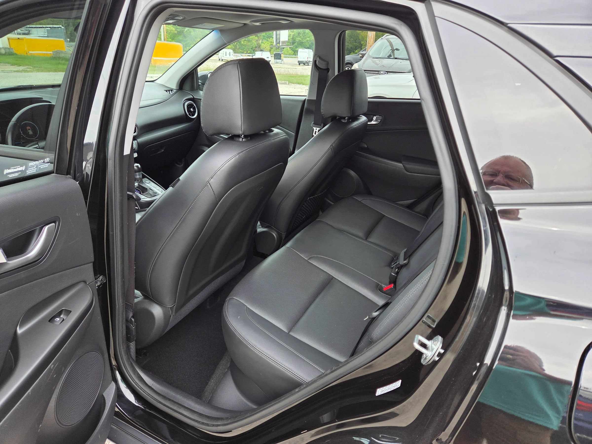 Used 2022 Hyundai Kona Limited FWD image 19