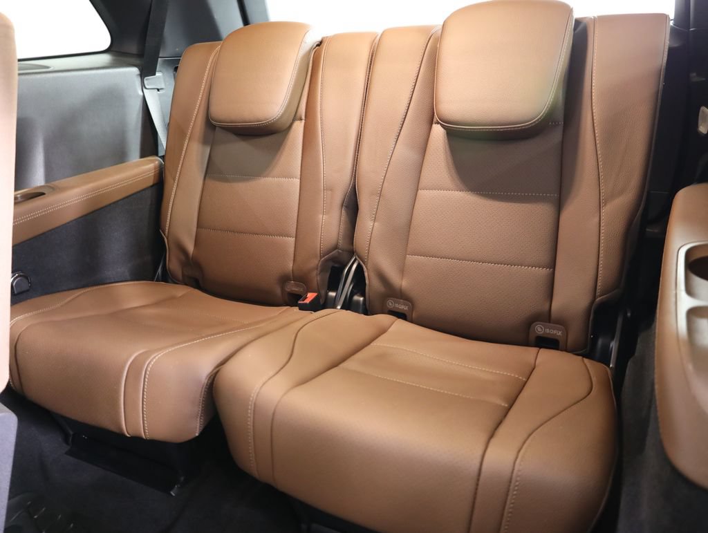 Used 2025 Mercedes-Benz GLS 450 4MATIC image 53