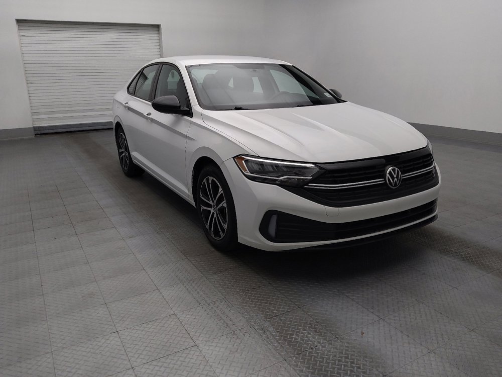 Used 2022 Volkswagen Jetta Sport image 13