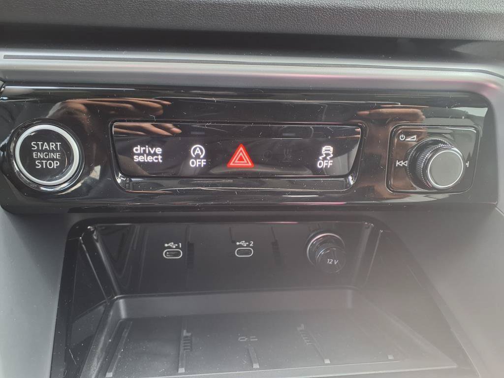 Used 2025 Audi Q5 Premium Plus AWD/4WD image 19