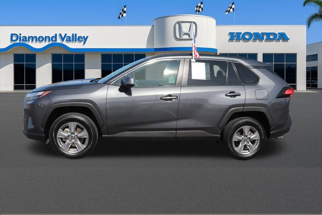 Used 2025 Toyota RAV4 XLE image 9